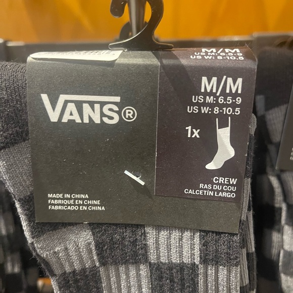 Vans Checkerboard Pewter / Black Crew Socks (1 pair)
 Monochrome Checkered Crew - Picture 16 of 16